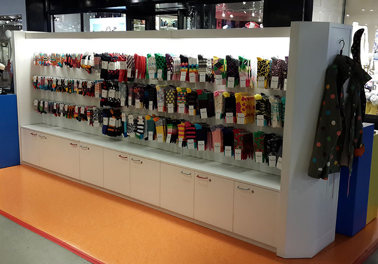 Happy Socks Super U Shop Fitting Co., Ltd