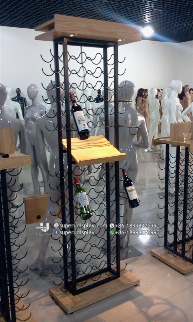 Estante de Exhibicion y Almacenamiento Alto de Licores y Vinos - Diseño